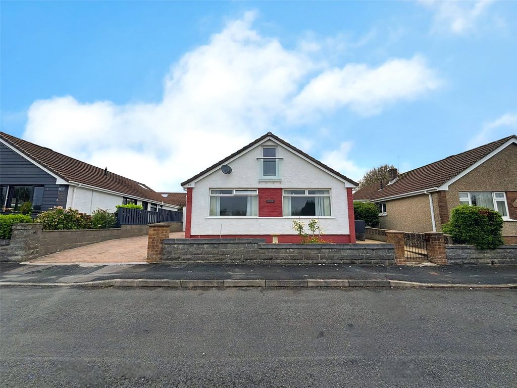 Property photo 2 of 45 Picture No. 07