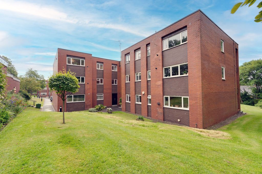 Property photo 1 of 34