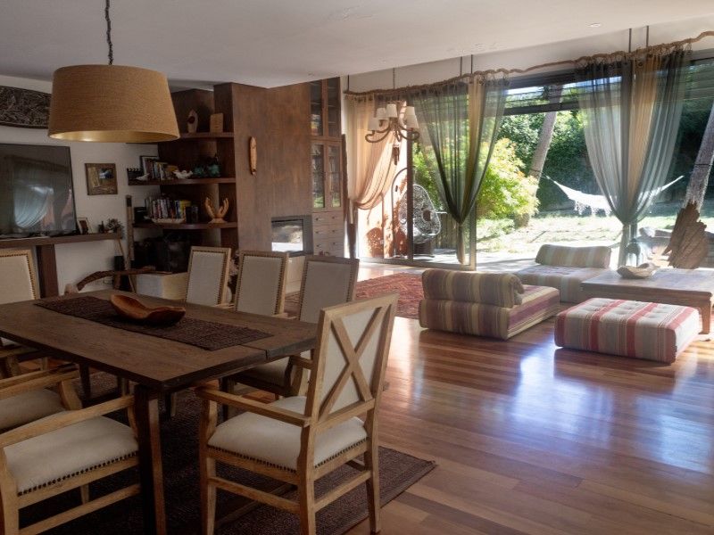 Property photo 3 of 40