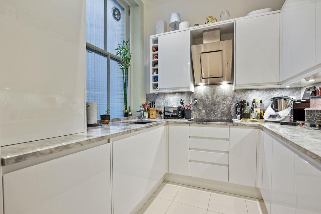 Property photo 3 of 8 _S8Drcoo0Uueyaypgunmow.Jpg