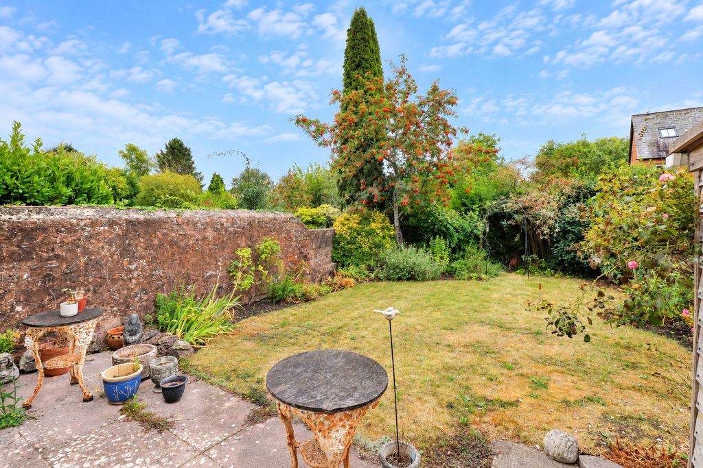 Property photo 2 of 19 Picture No. 04