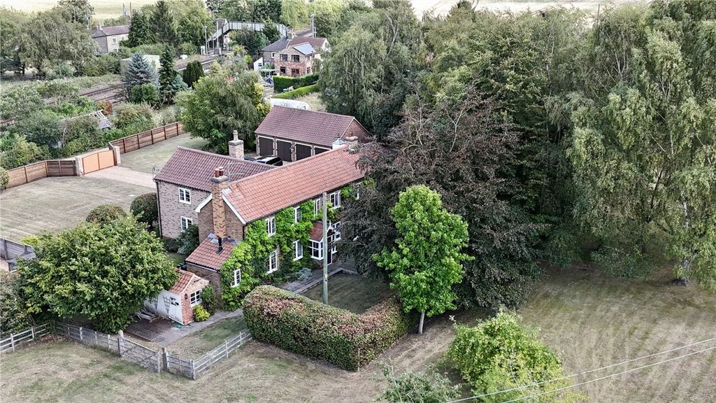 Additional image 47 of 4 bed detached house for saleAllisons Cottage, Barnetby DN38