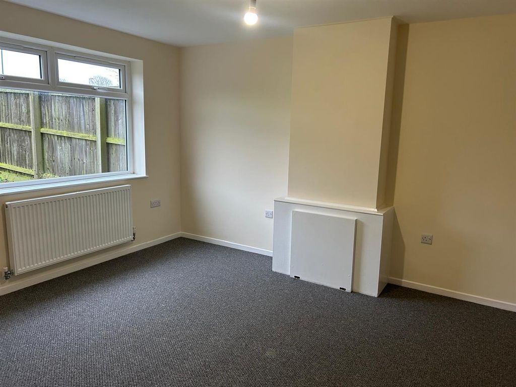 Property photo 3 of 12 61A10Fbb-9164-4F78-Abb3-F2814E90c63F.Jpg