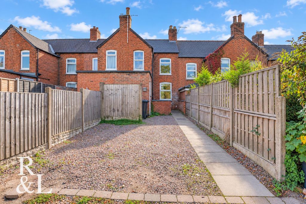 Property photo 1 of 26 Royston&amp;Lund (1).Png