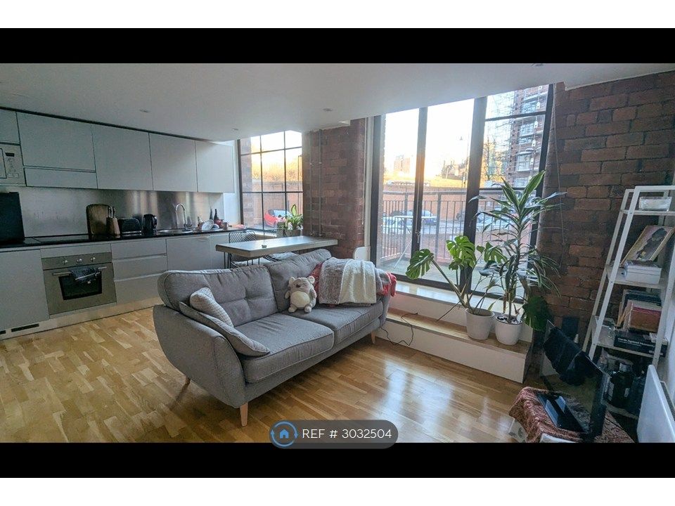 Property photo 1 of 9 Open Plan Living Space
