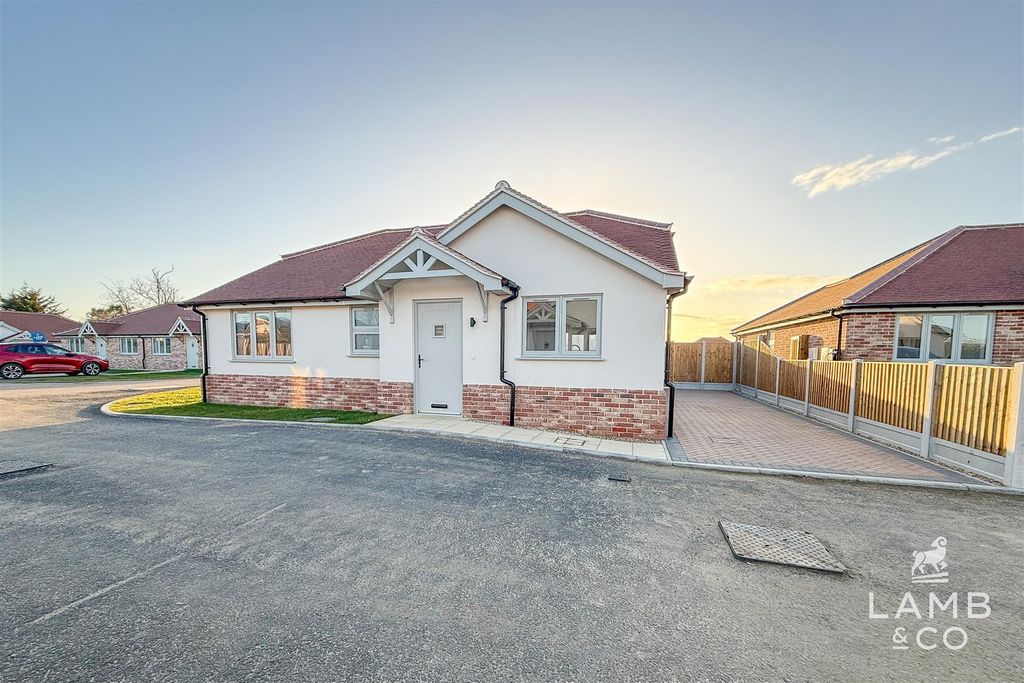 Property photo 1 of 23