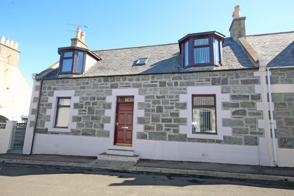 Property photo 1 of 30