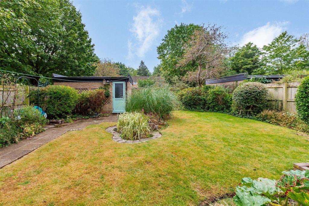 Property photo 2 of 13 110 Manor Forstal-Hr3.Jpg