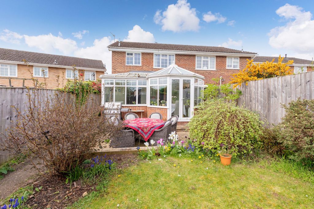 Property photo 2 of 17