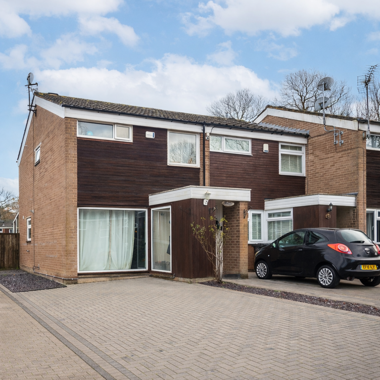 Property photo 1 of 12