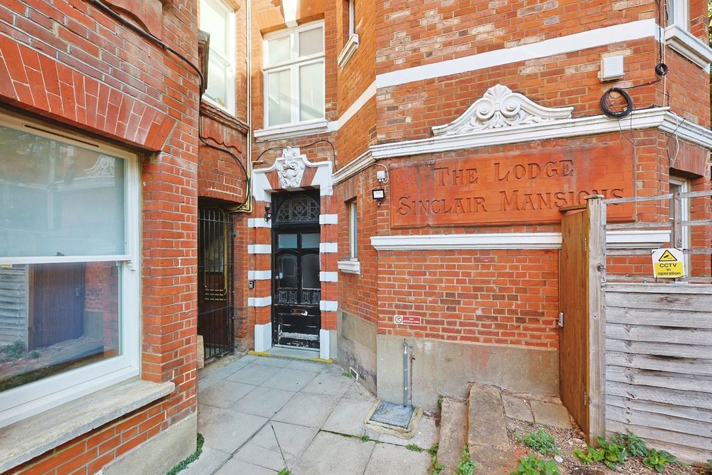 Property photo 1 of 10 Pbox-Img.Jpg