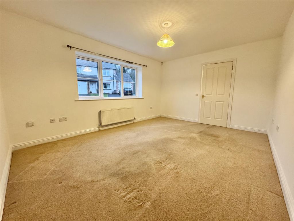 Property photo 3 of 10 Img_0527.Jpeg