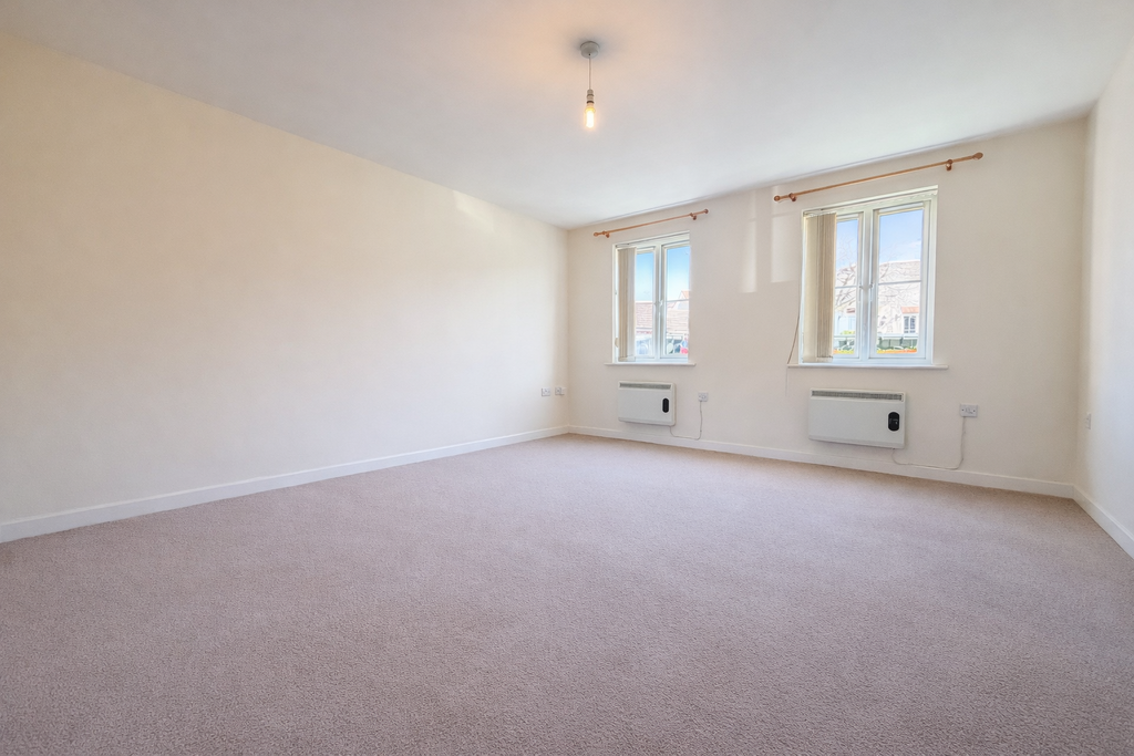 Property photo 3 of 6 Living Room