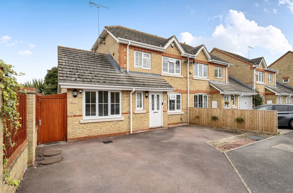 Property photo 1 of 13 1430121-16-69Cb9c...
