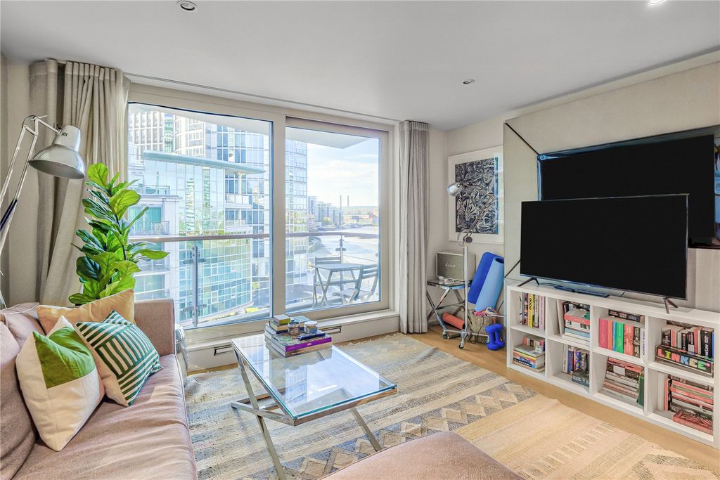 Property photo 2 of 12 Picture No. 19