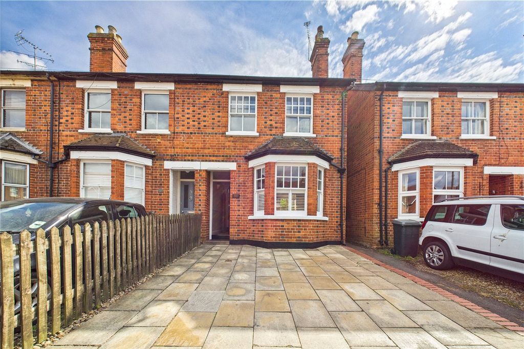 Property photo 1 of 19 Front