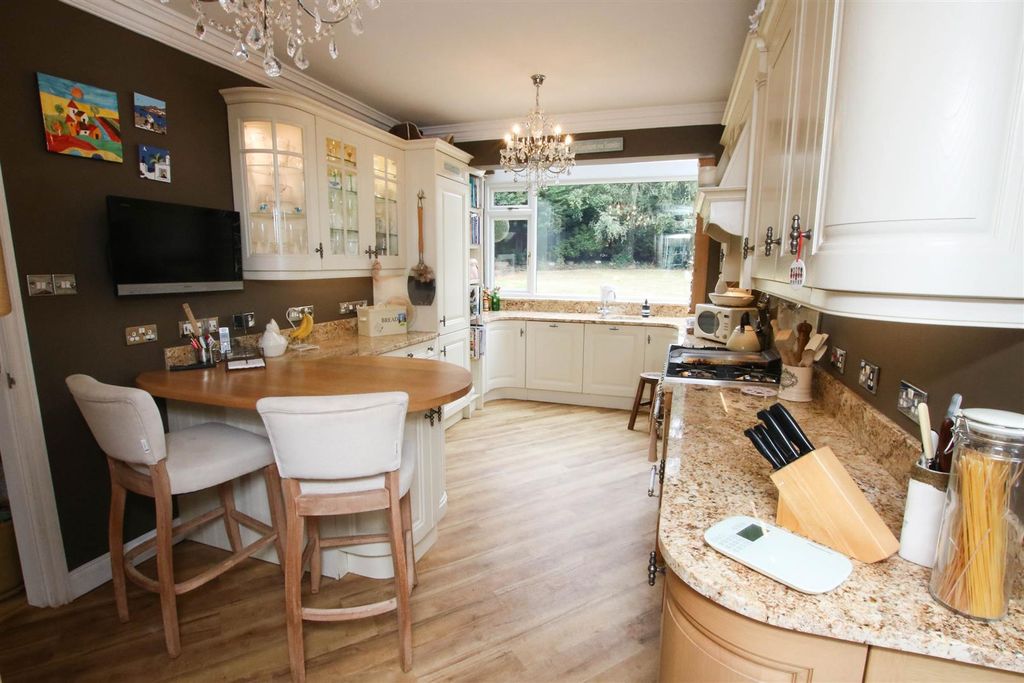 Additional image 8 of 4 bed detached house for saleScott Hill, Sprotbrough, Doncaster DN5
