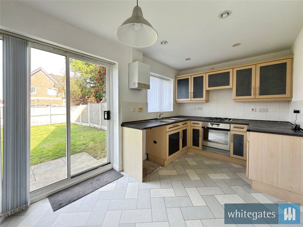 Property photo 3 of 18 Picture No. 05