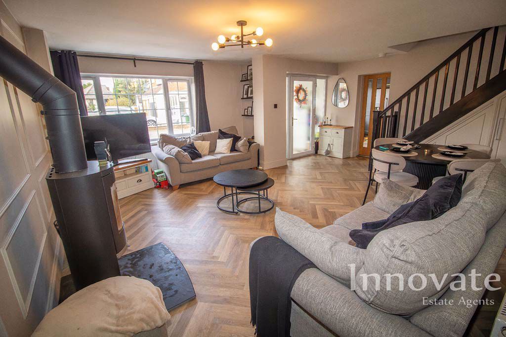 Property photo 3 of 20 Photo 18