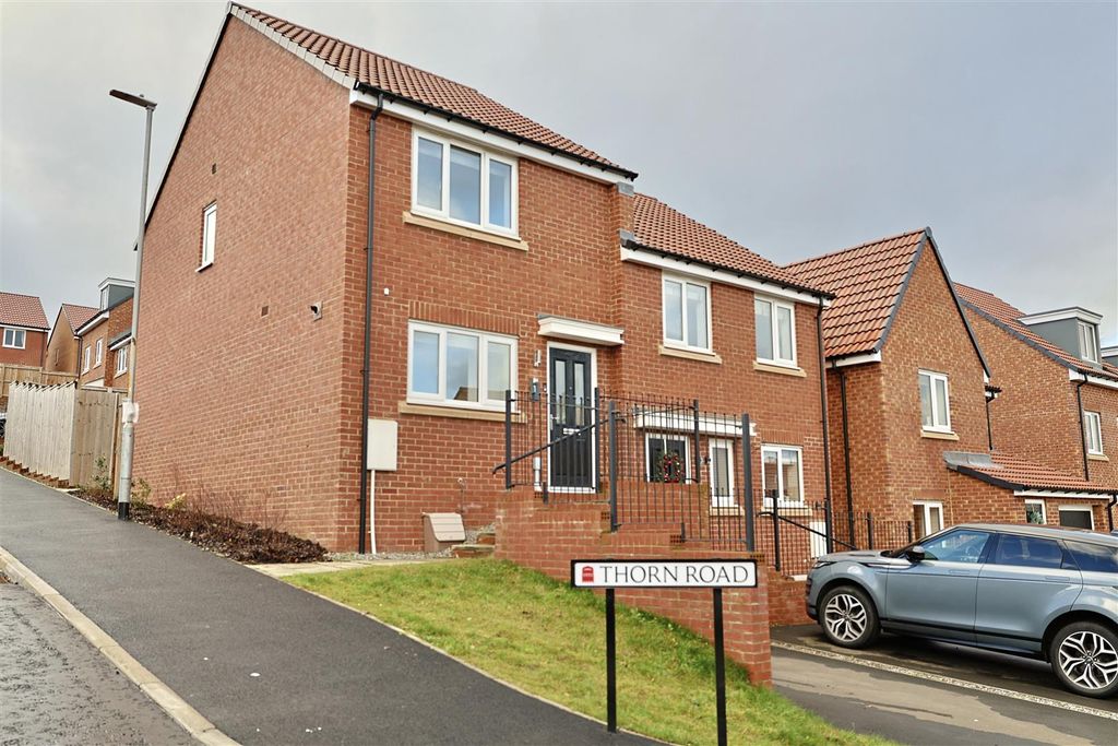 Property photo 1 of 18 3C561E0D-Fd91-4A40-8410-C09Bf476Bedf_1_201_A.Jpeg