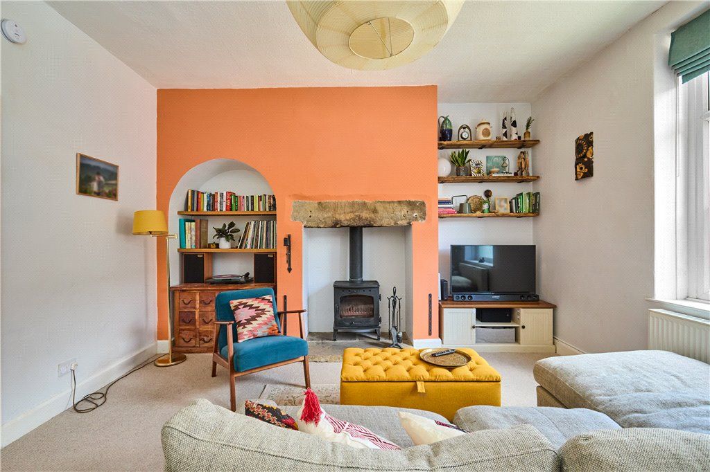 Property photo 2 of 17 Sitting Room