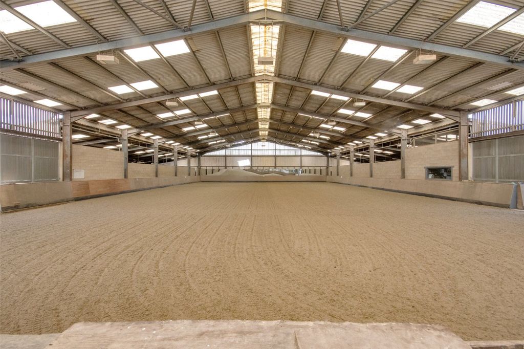 Property photo 3 of 20 Indoor Arena