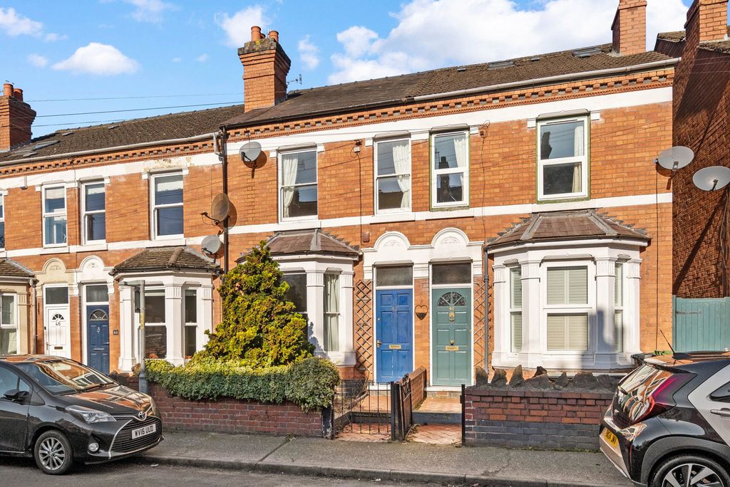 Property photo 1 of 11