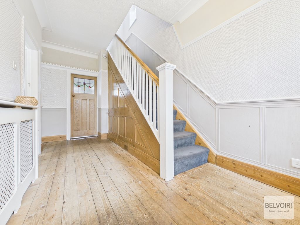 Property photo 2 of 30
