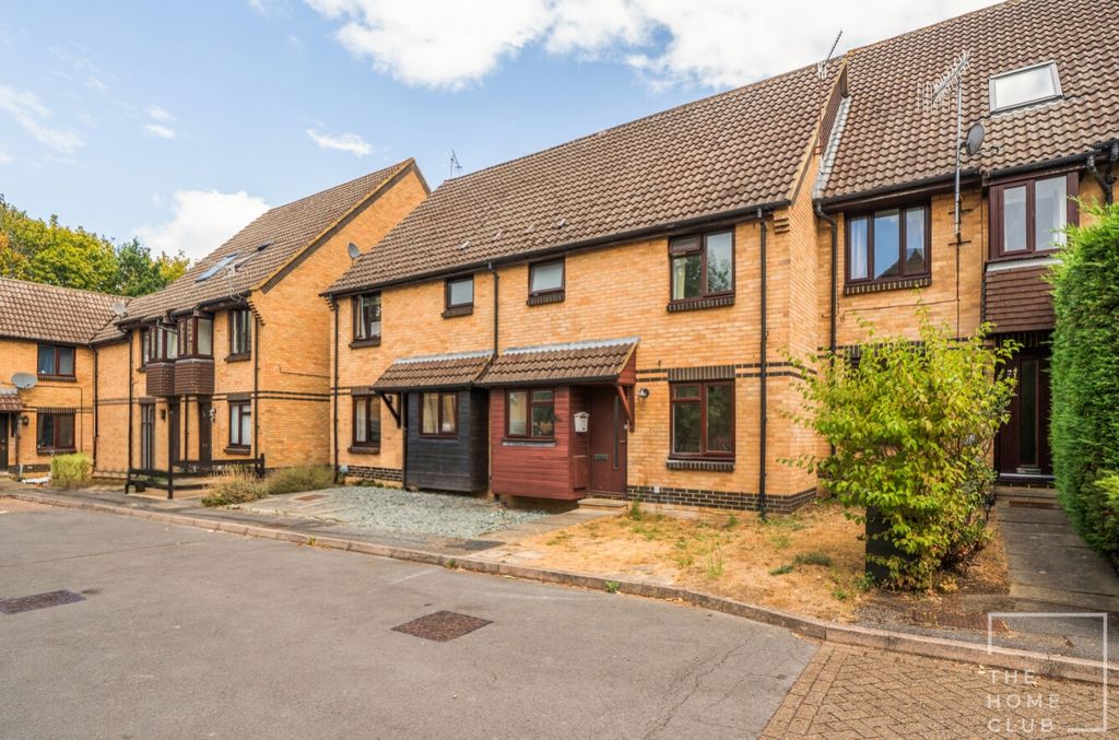 Property photo 1 of 6 59961A29-8E8A-4F74-8F1c-F3Ed3ee7F36A