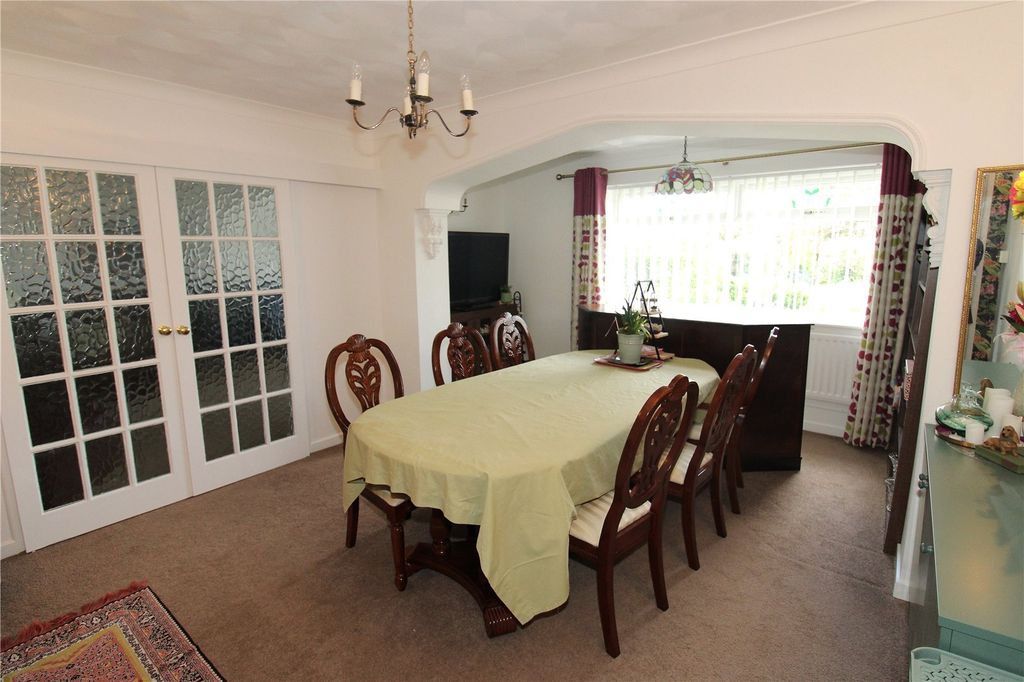 Additional image 6 of 5 bed detached house for saleThe Avenue, Fareham, Hampshire PO14