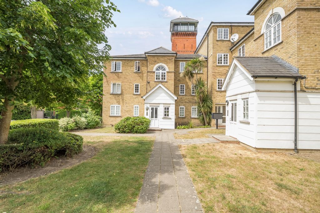 Property photo 1 of 14 1470859-11-6A1d74...