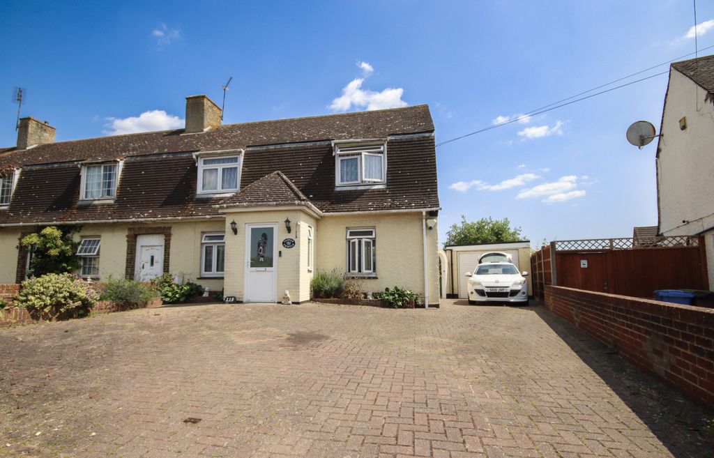 Property photo 1 of 14 3 Bedroom Semi Detached House, Off Road Parking, Detached Garage Conversion, Very Generous Garden, A Must View Home!