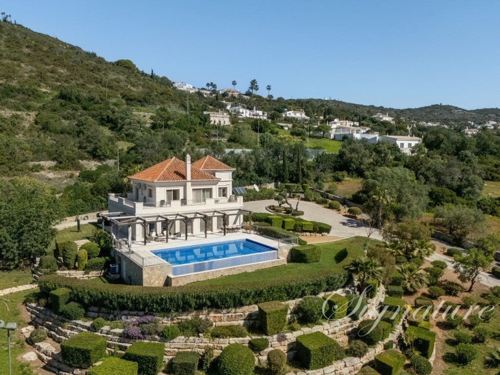 Property photo 1 of 25 Your Private Kingdom, A Majestic Estate Above Santa Bárbara De Nexe
