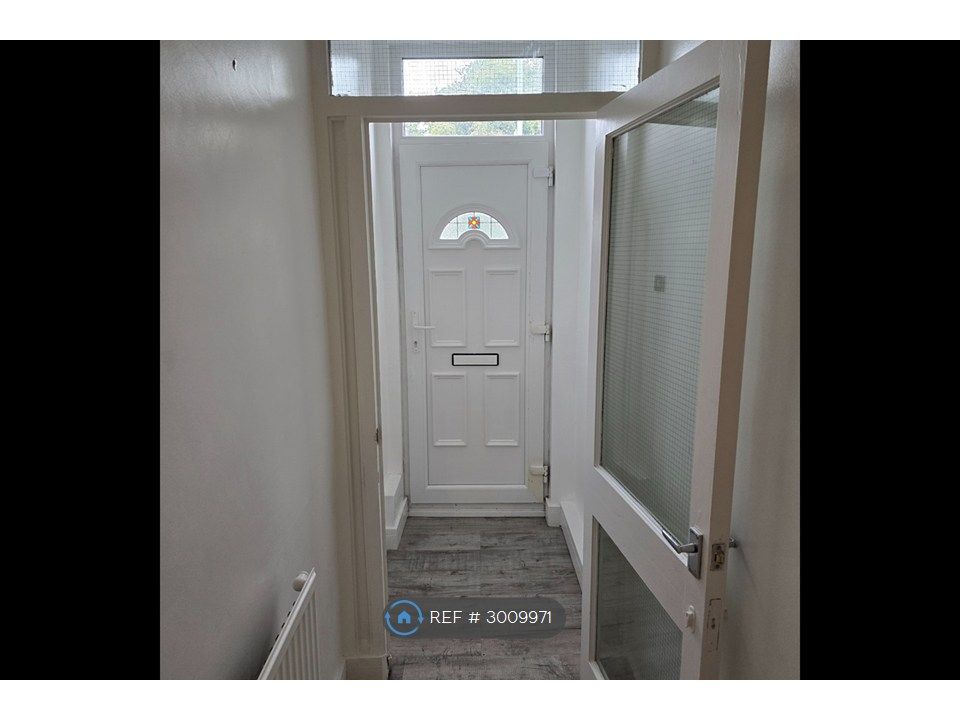 Property photo 2 of 31 Entrance To Front Door