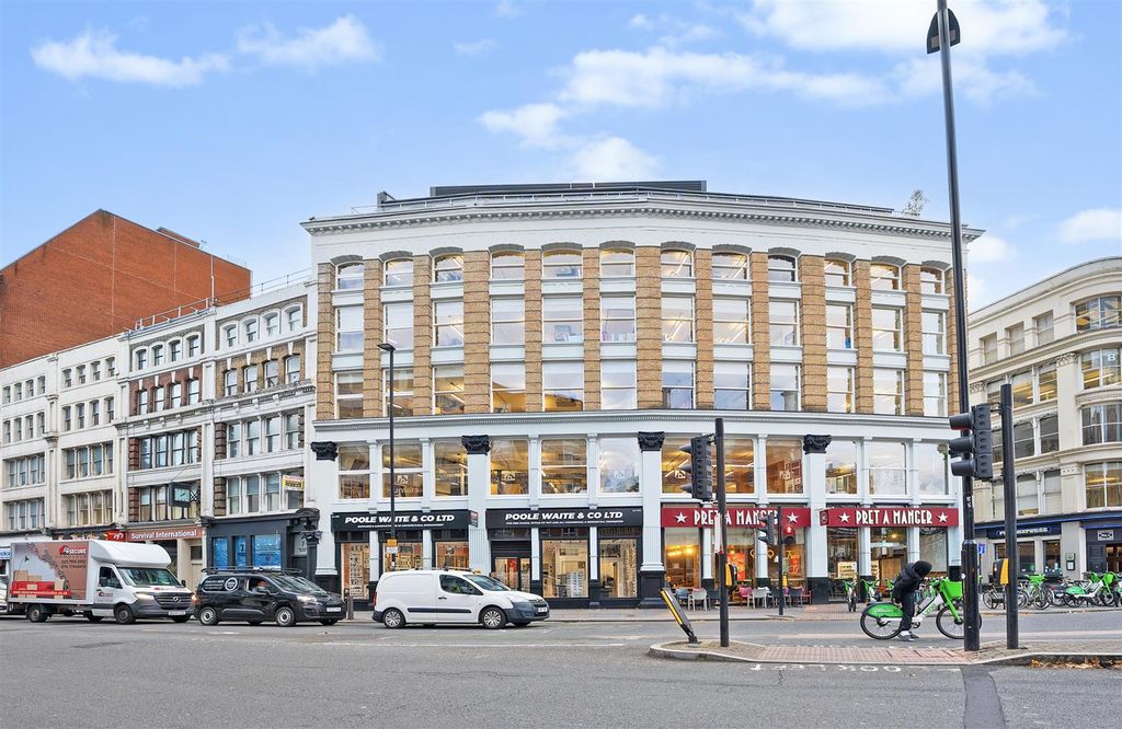 Property photo 1 of 15 Charterhouse Buildings