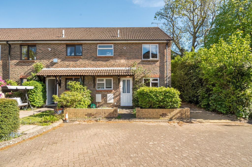 Property photo 1 of 12 1442138-20-69Ef2d...