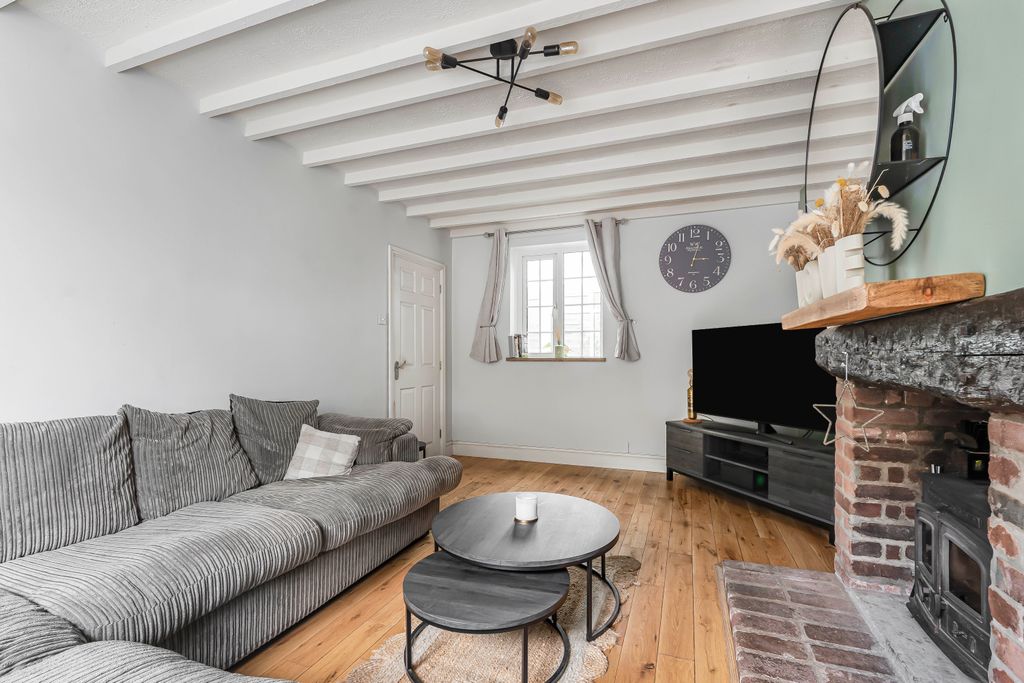 Property photo 2 of 23 Living Room