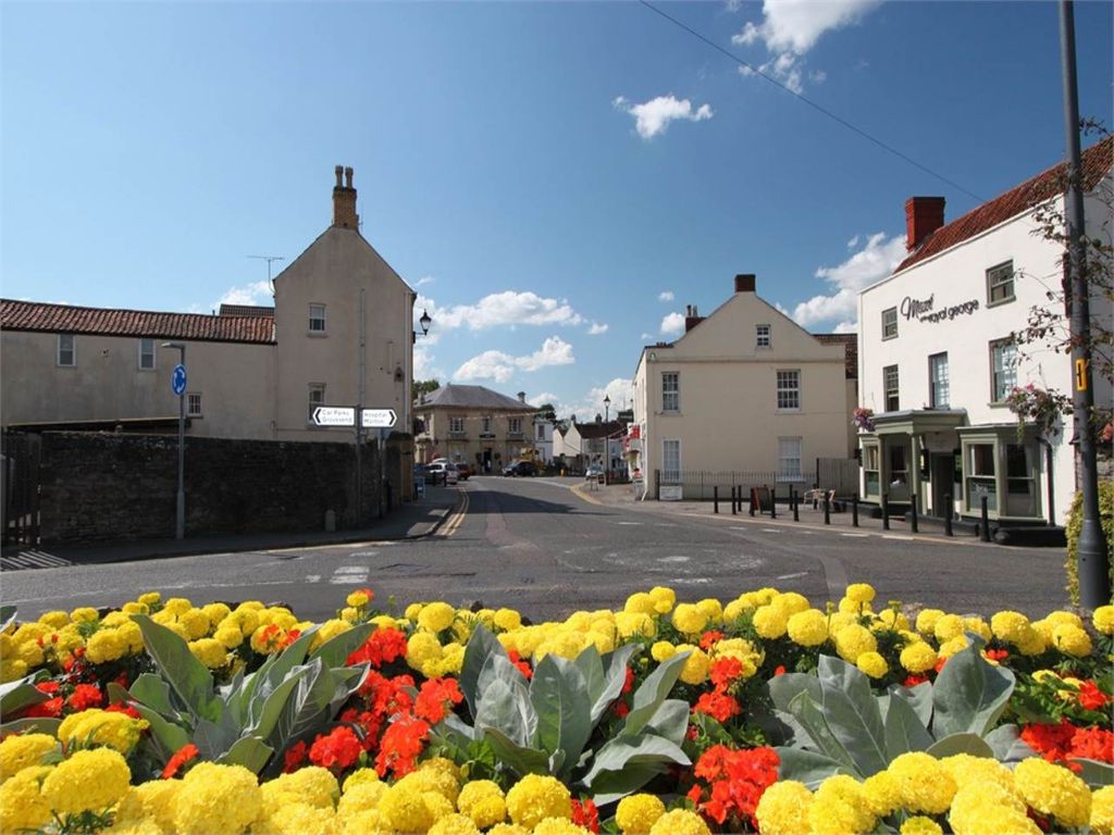 Property photo 2 of 12 Image 2