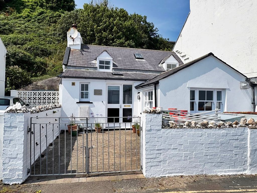 Property photo 1 of 19