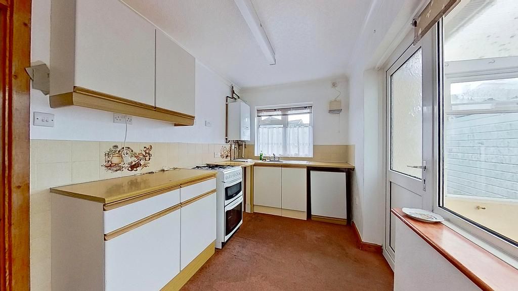 Property photo 3 of 13