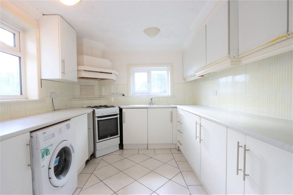 Property photo 2 of 8 Picture No. 03