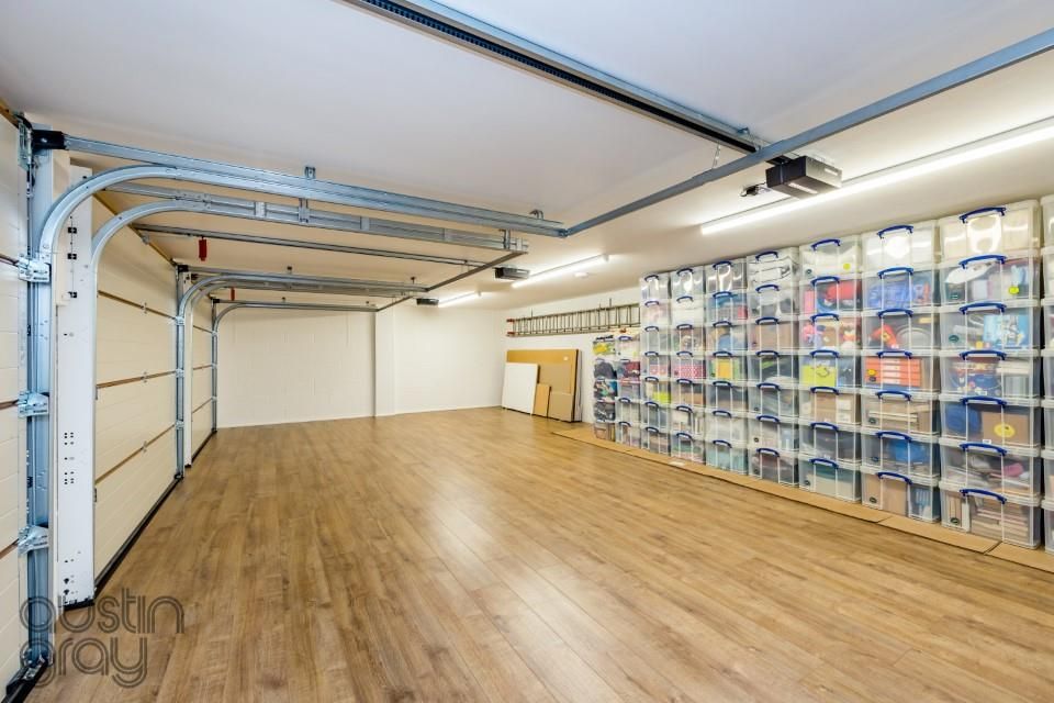 Additional image 8 of 5 bed property for saleLewes Road, Haywards Heath RH17