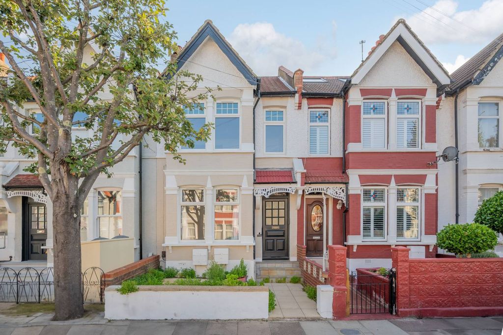 Property photo 1 of 10