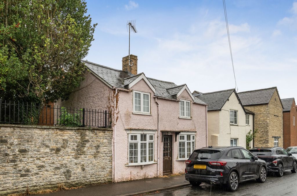 Property photo 2 of 17 2