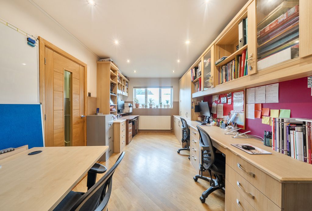 Property photo 3 of 24 1454683 (22).Jpg