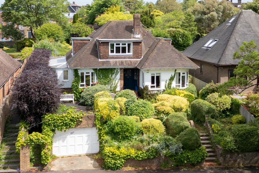 Property photo 1 of 17 Dji01017