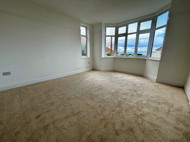Property photo 2 of 17 Sitting Room