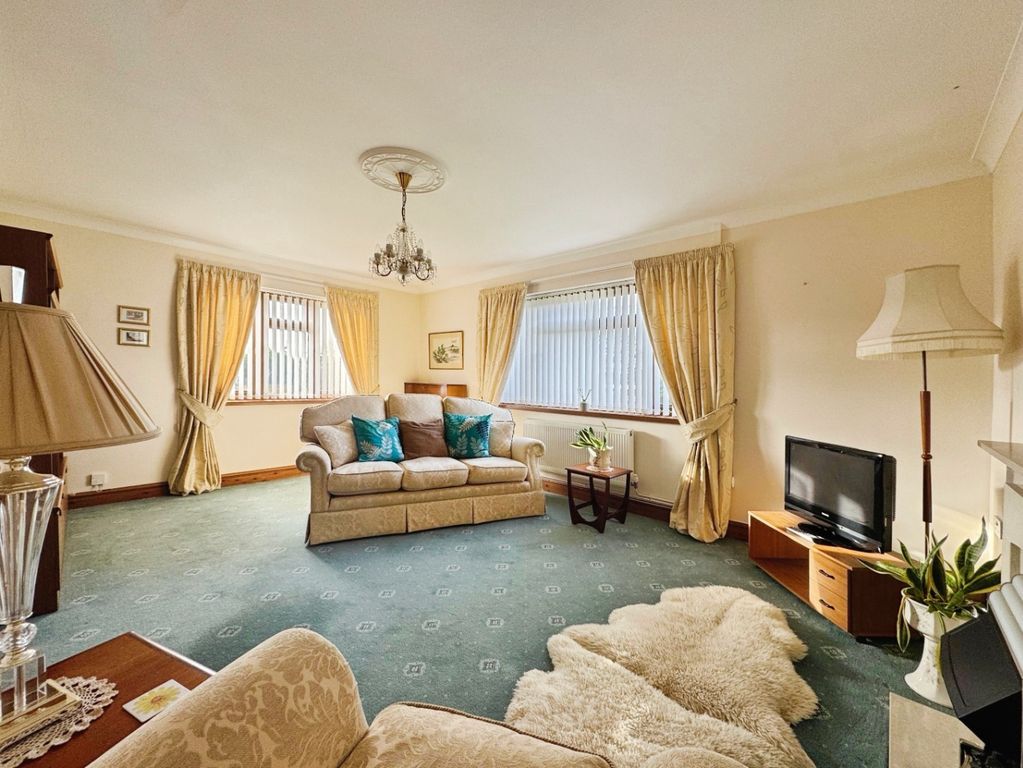 Property photo 2 of 29 4515353