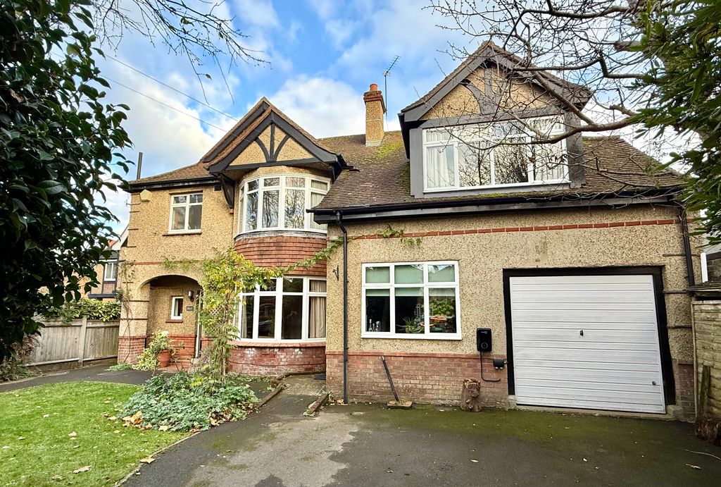 Property photo 1 of 30