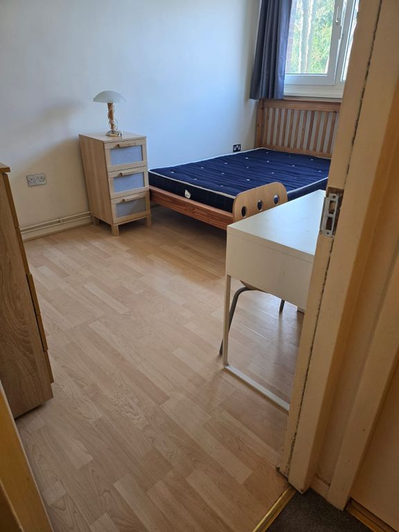 Property photo 2 of 4